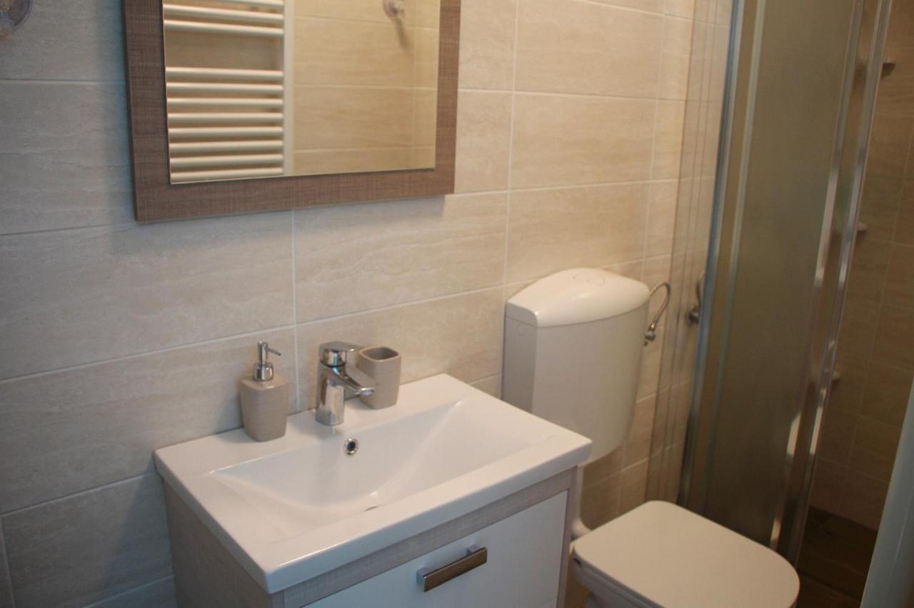 Mike'S Rooms Kobarid Ngoại thất bức ảnh