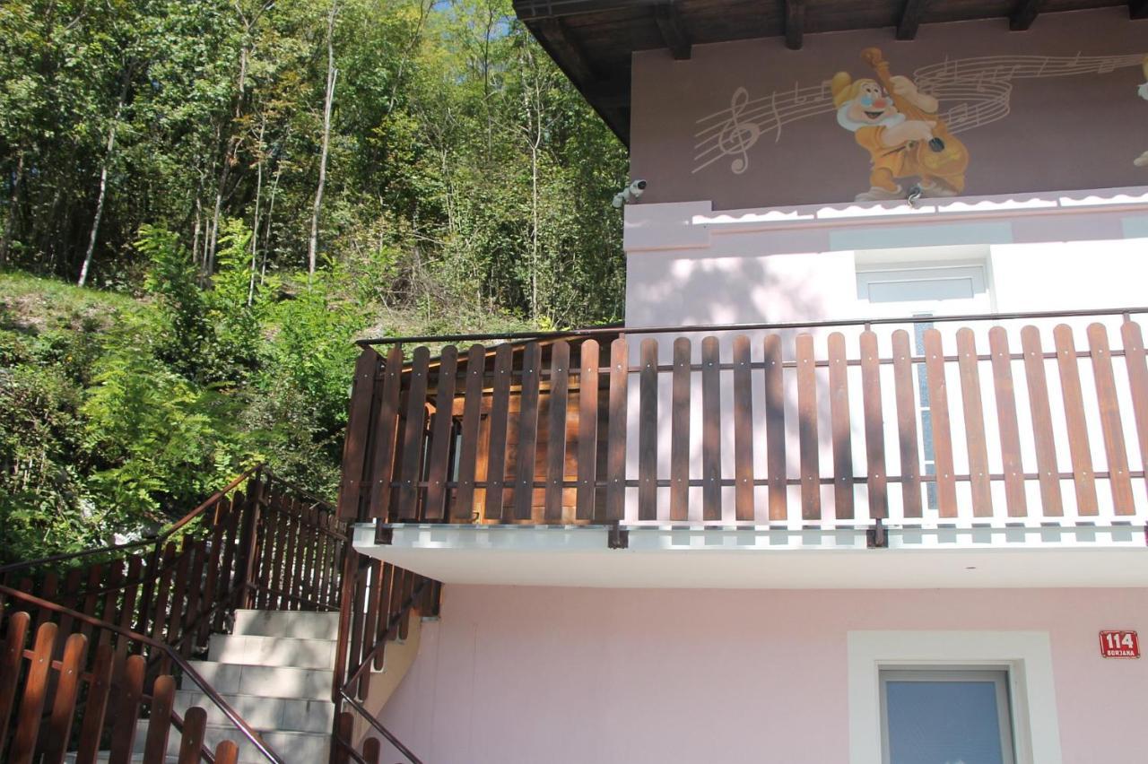 Mike'S Rooms Kobarid Ngoại thất bức ảnh